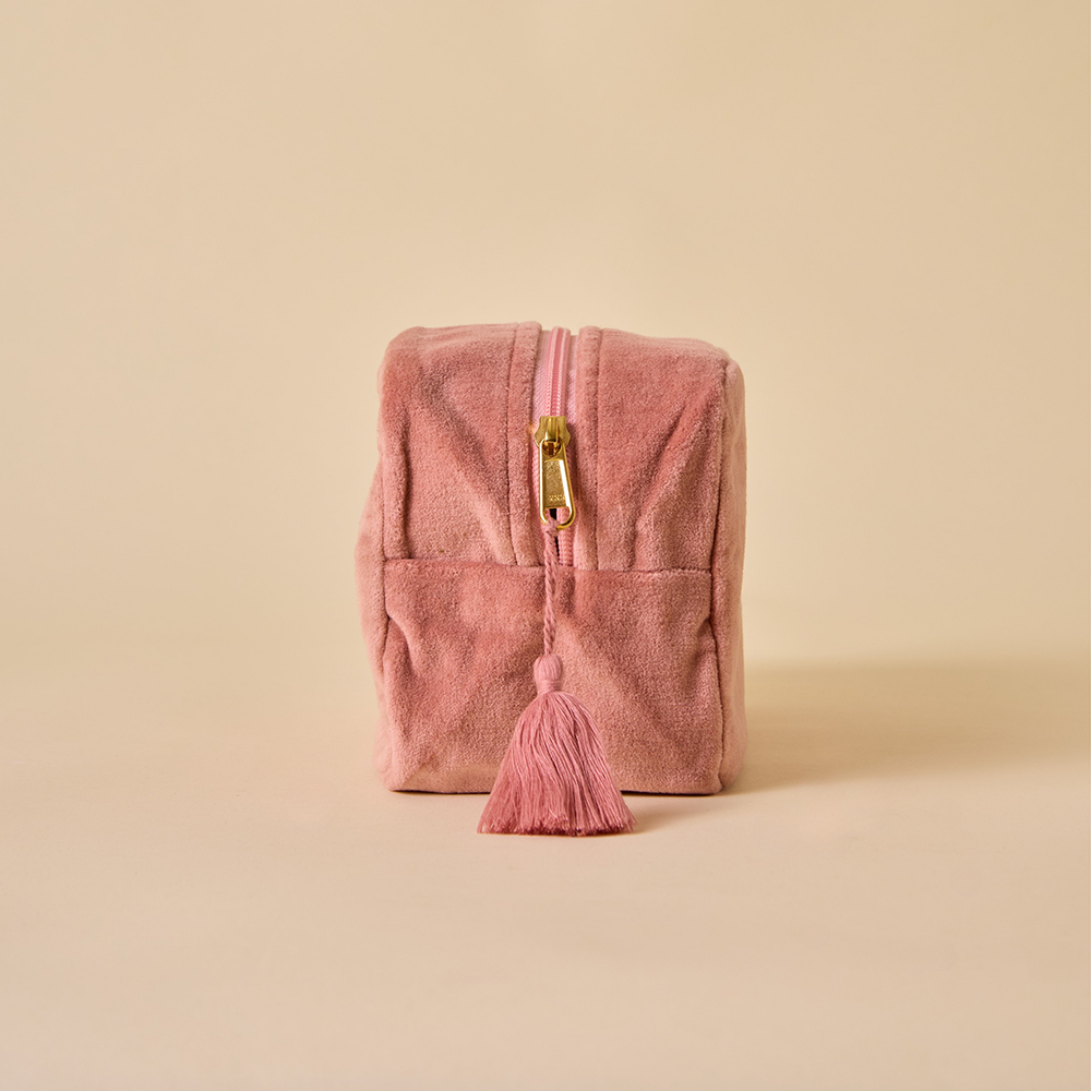 Bumble Bee Makeup Bag - Tea Rose
