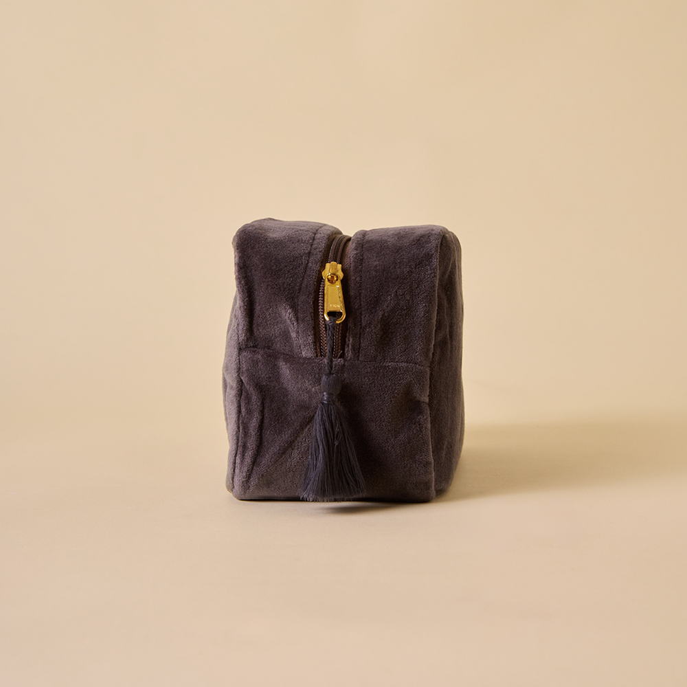 Bumble Bee Makeup Bag - Shadow Grey