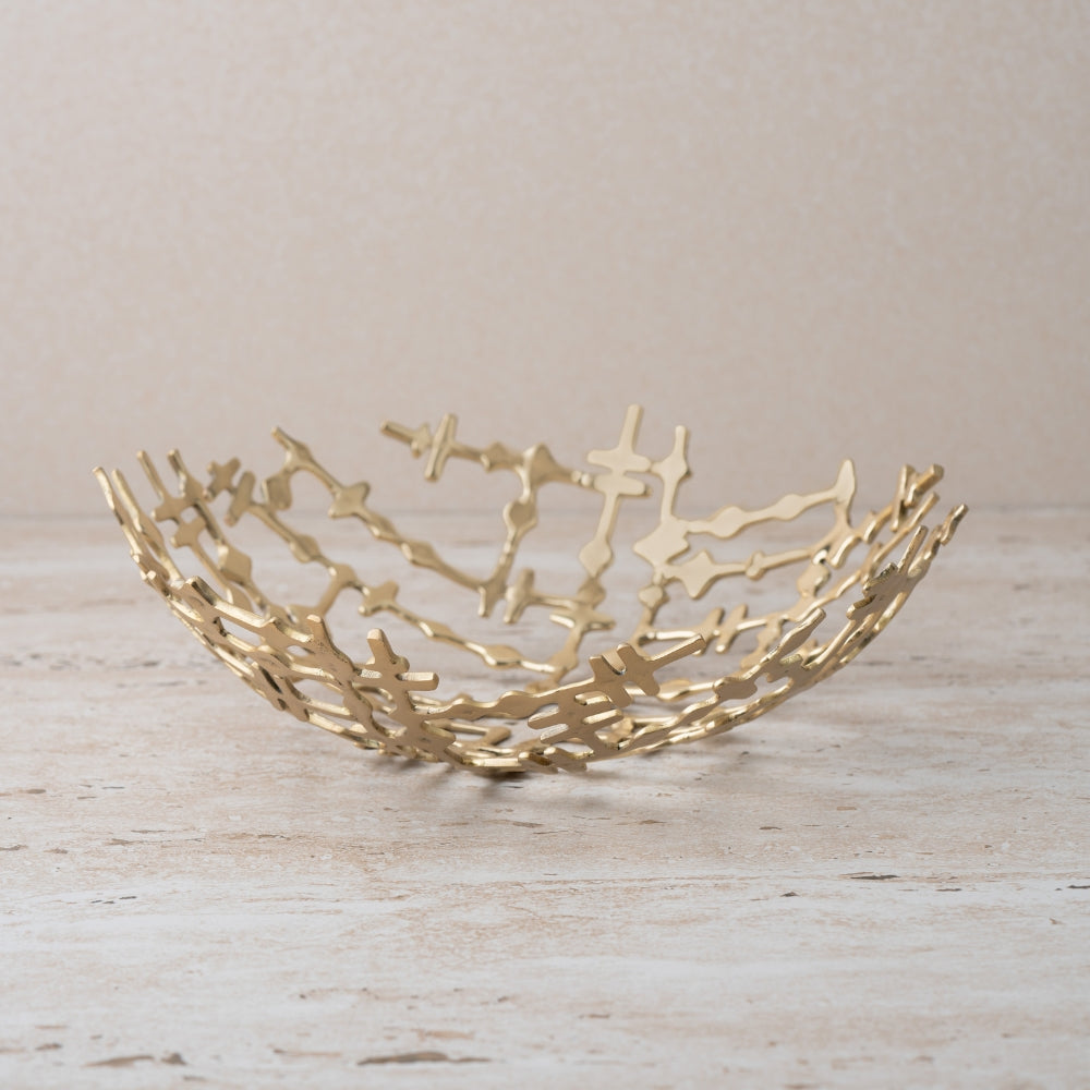 Totem_Brass_Centerpiece_Amaara