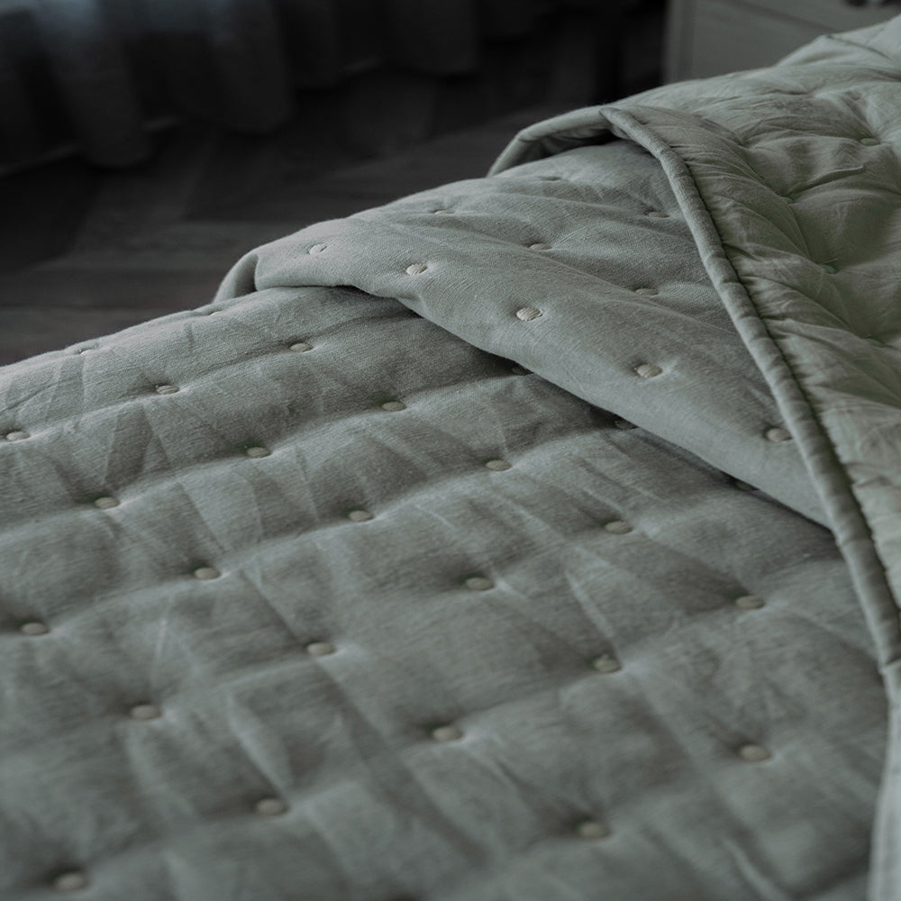 striped_bedspread_amaara_home