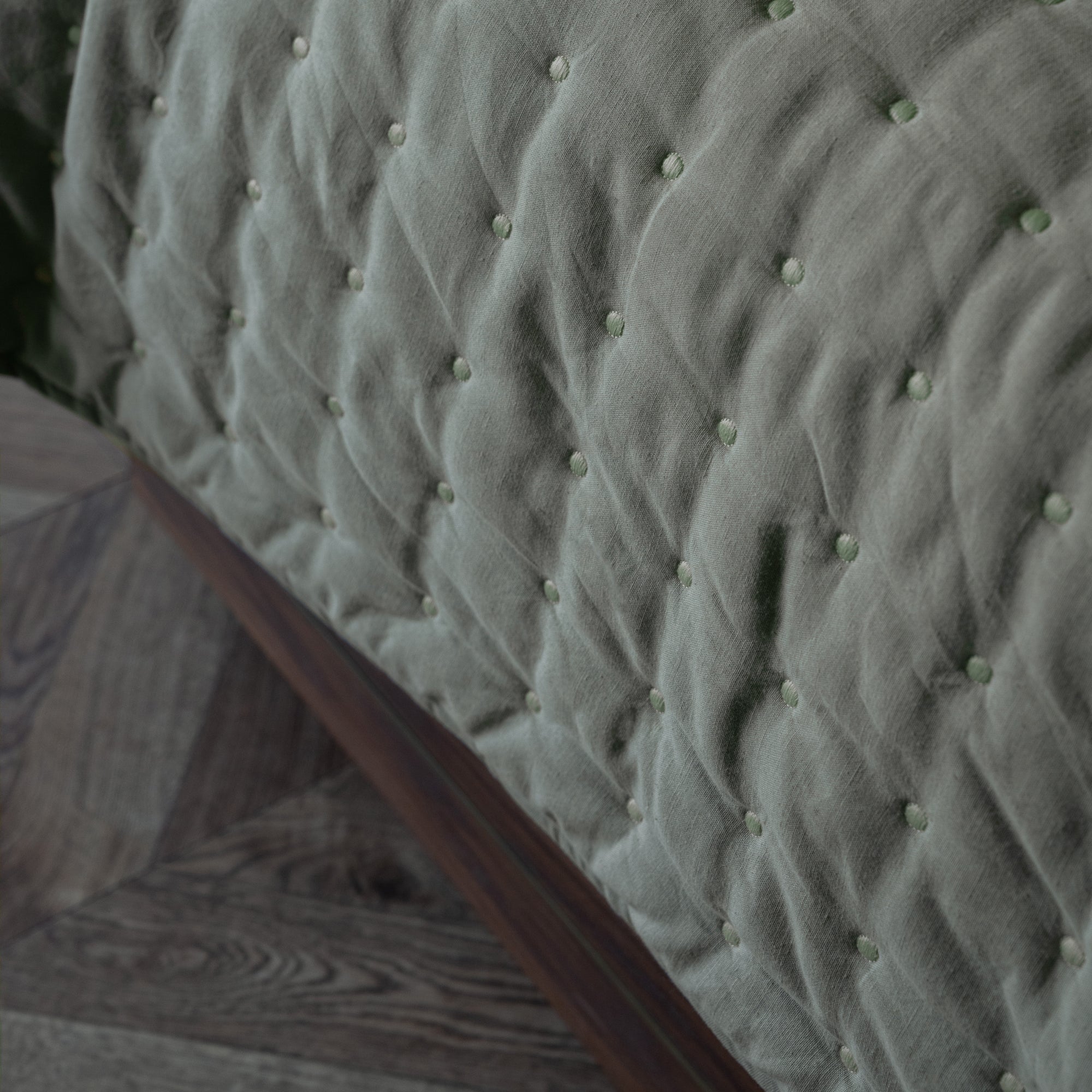 The Quilted Stitch Bed Set (Set of 8)